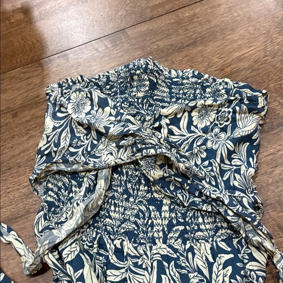 Patrons of peace teal floral strapless romper jumpsuit. Large NWT - Picture 6 of 10